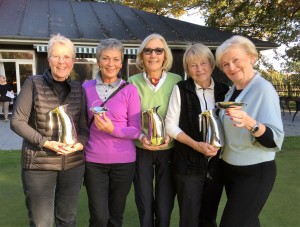 2016-vinderne af Tirsdagsklubbens vandrepræmier.. Fra venstre Else Bjerg-Pedersen, Vivian Hallstein, Eva Bramsnæs, Birgit Peitersen og Ingelise Randow.